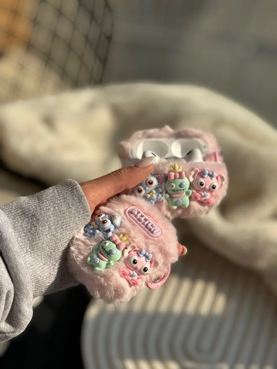 a000c6 کاور ایرپاد stitch family - Image 1