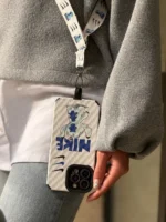 قاب Stitch Nike بدون بند - Image 3